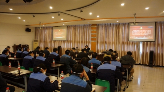 重慶水務(wù)環(huán)境集團黨委副書記、總經(jīng)理曲斌到三峰環(huán)境開展黨的二十大精神宣講